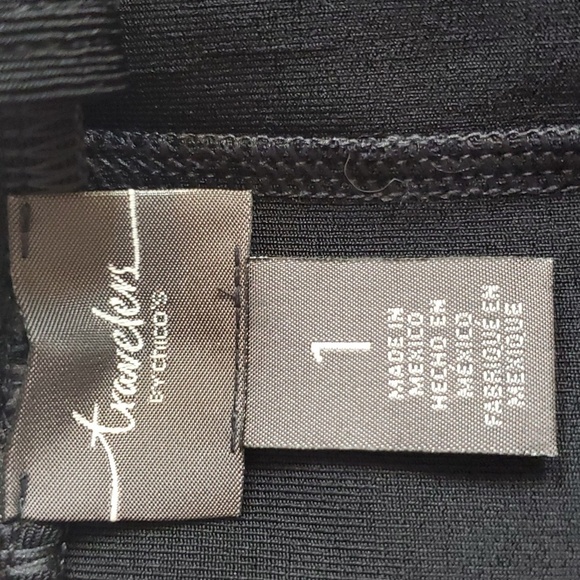 Travelers By Chico's Womens Black open waterfall Cardigan w/ back detail Sz.1 - Picture 5 of 6